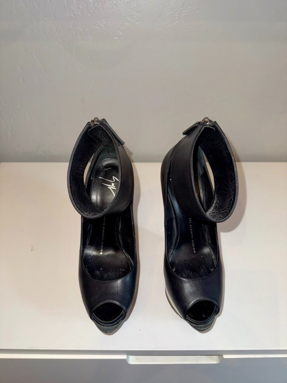 Giuseppe Zanotti Cumber Nero Wedge Heel